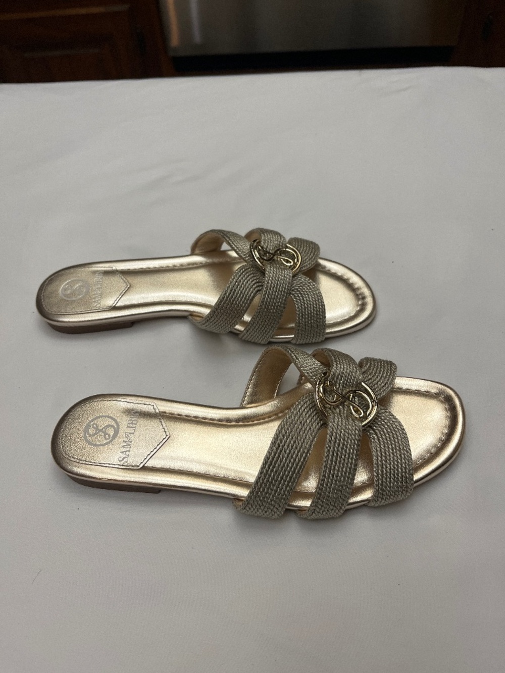 Like New Sam and Libby Gold Reyes Style Slide Sandals.  8.5.